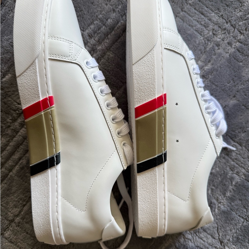 NWT Burberry Women’s Rangleton White Sneakers - Picture 2 of 5